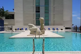 325 NE Biscayne Blvd, Miami, FL 33131 - Photo 40