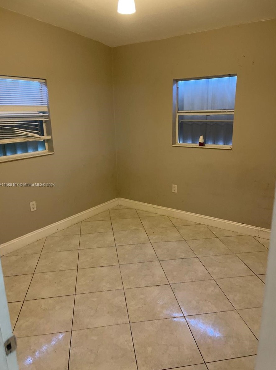 11011 224 St, Miami FL 33170-4848 exterior