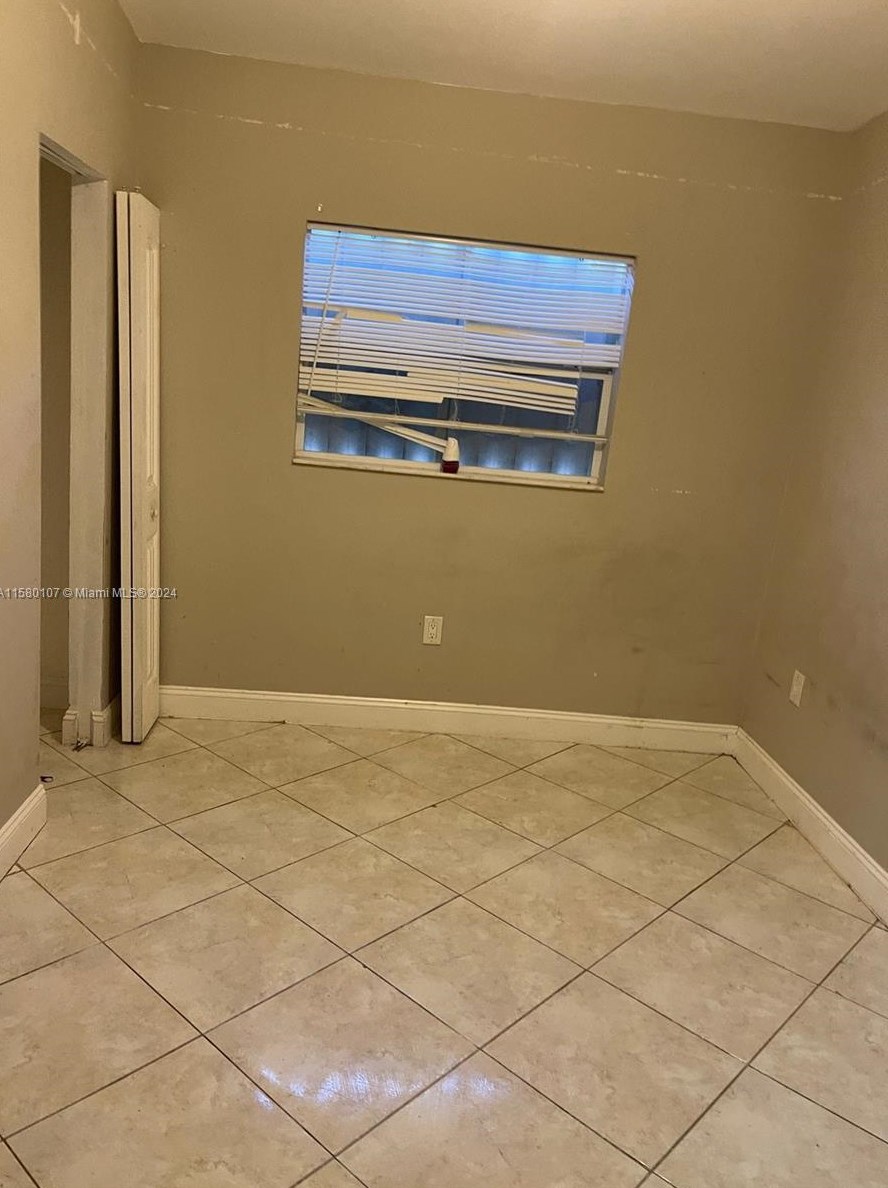 11011 224 St, Miami FL 33170-4848 exterior