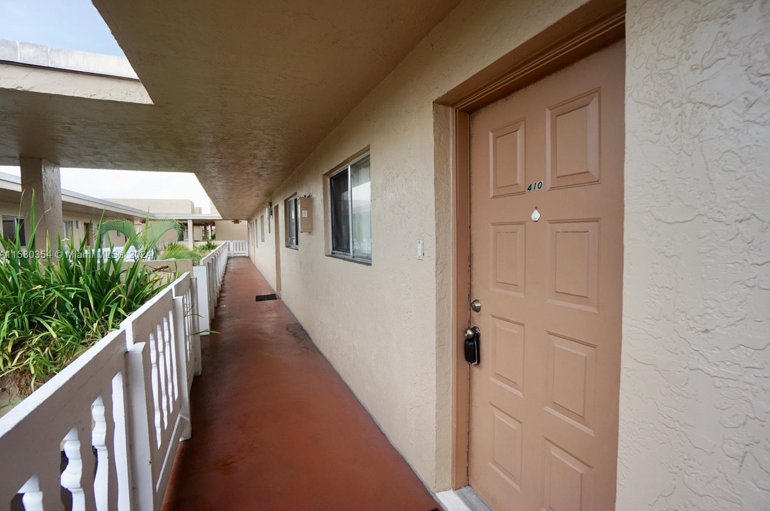 17000 Nw 67th Ave #410, Hialeah, FL 33015