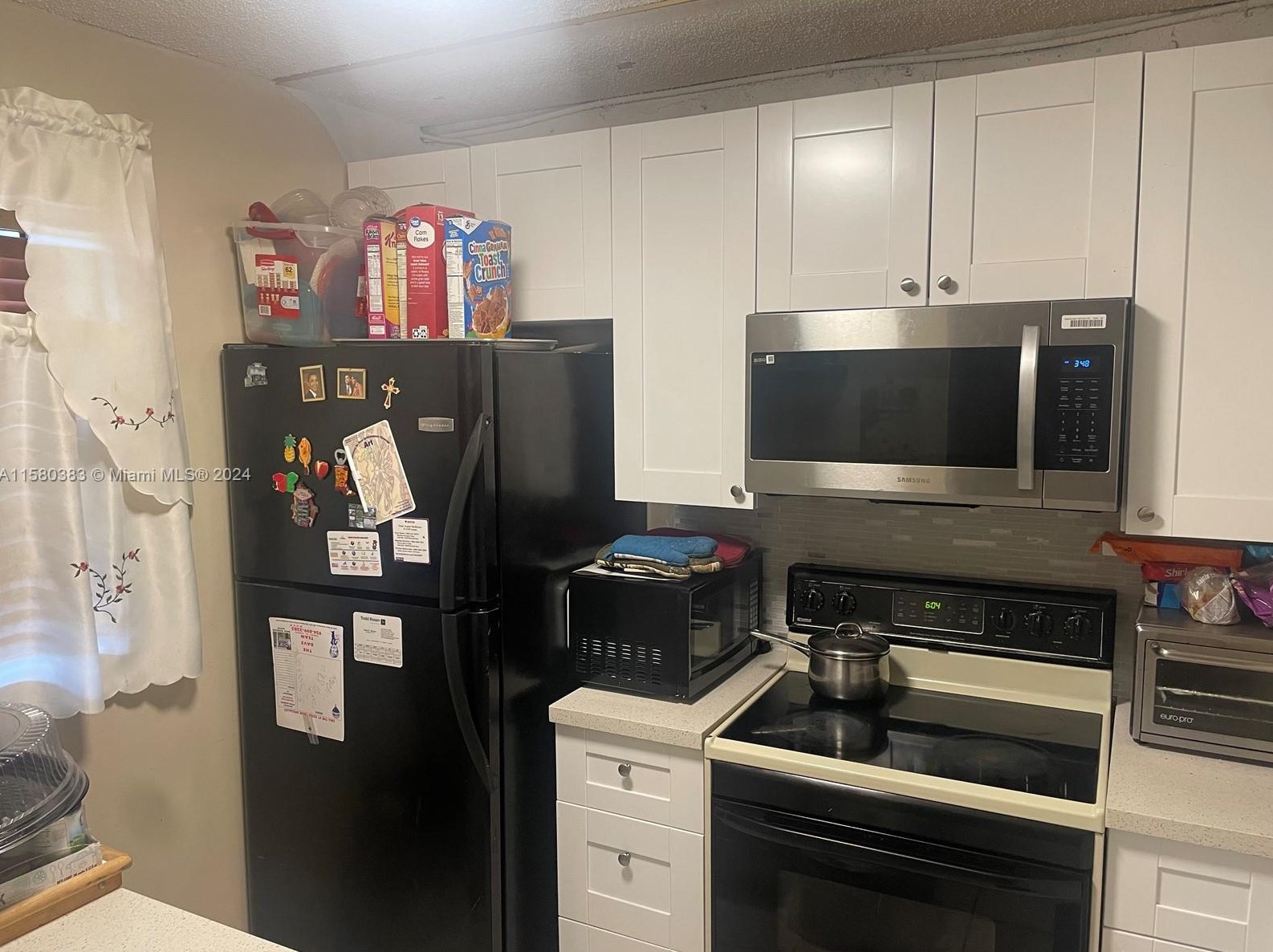 3399 Foxcroft Rd #105, Hollywood, FL 33025