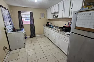 2114 NW 5th St, Pompano Beach, FL 33069 - Photo 8