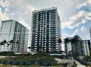 5757 Collins Ave #802, Miami Beach, FL 33140