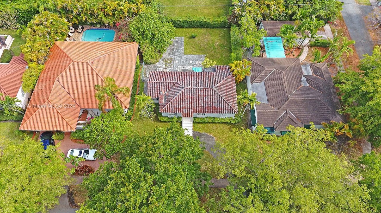 505 Zamora Ave, Miami FL 33134-4047 exterior