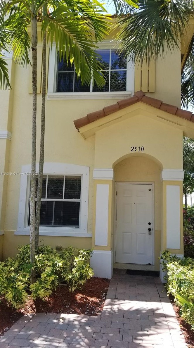 2510 83rd Ter, Hollywood, FL 33025-2986