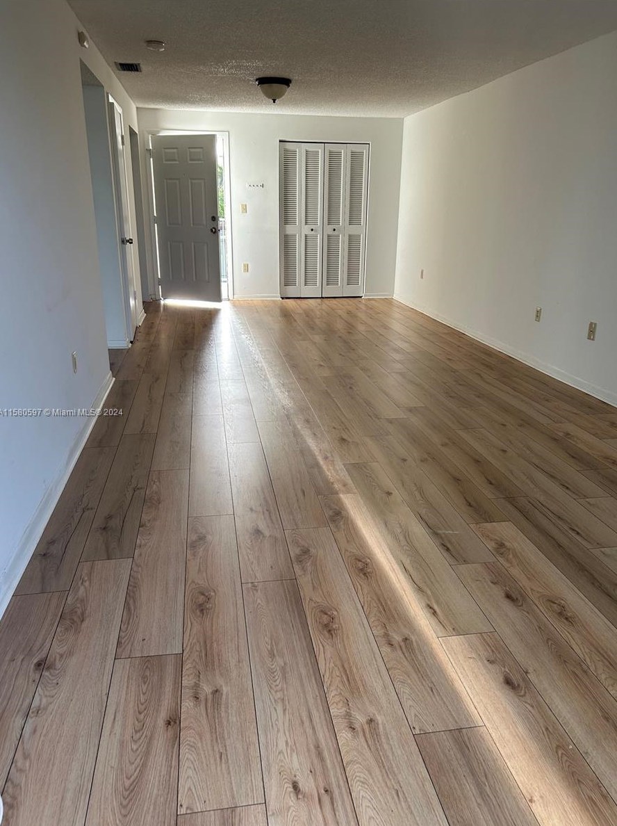 1975 Normandy Dr #301, Miami Beach, FL 33141