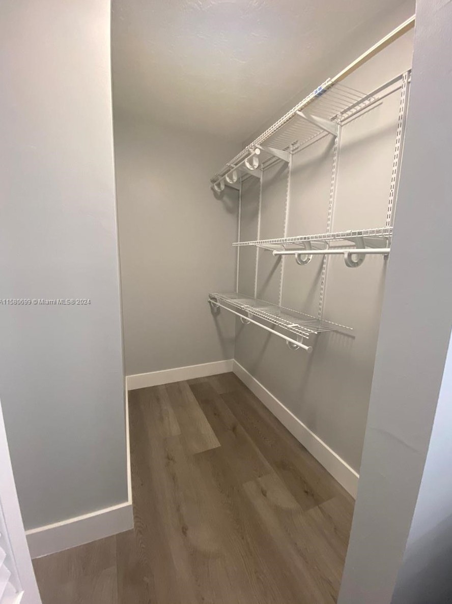 4535 68th Court Cir, Miami, FL 33155-6857