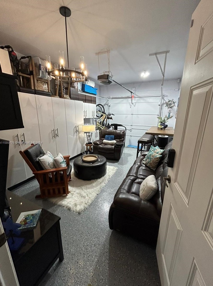 13964 279th Ln, Homestead, FL 33032-8569