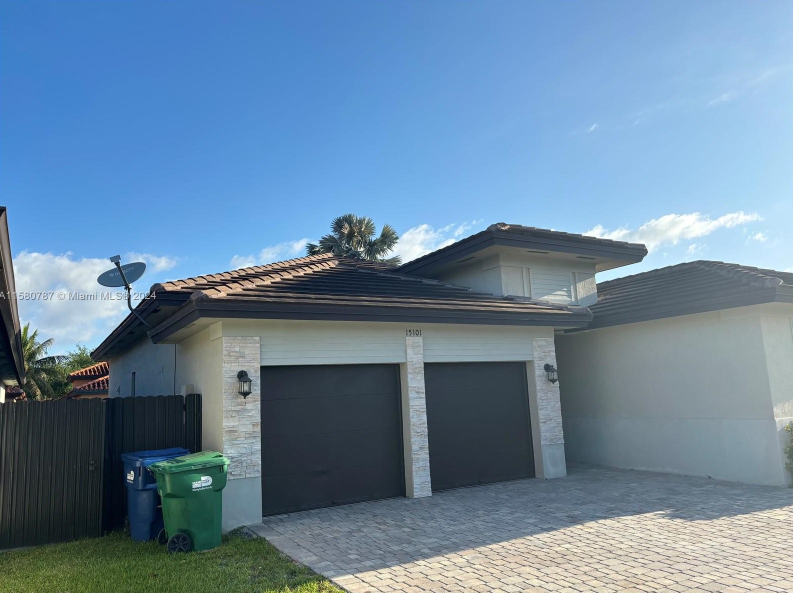 15101 28th St, Miami, FL 33185-7447