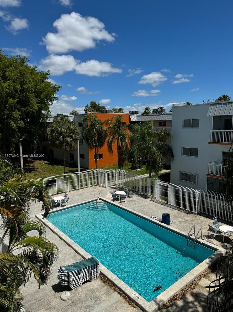 11307 Sw 200th St #310-b, Miami, FL 33157