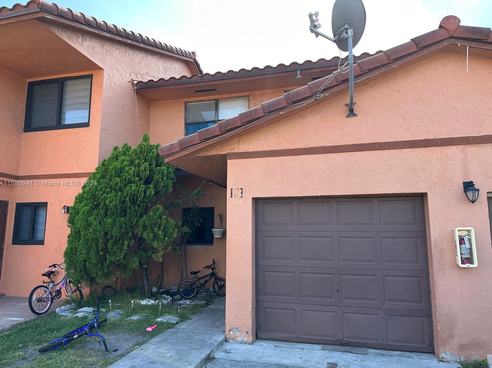 2780 W 63rd Pl #103-22, Hialeah, FL 33016