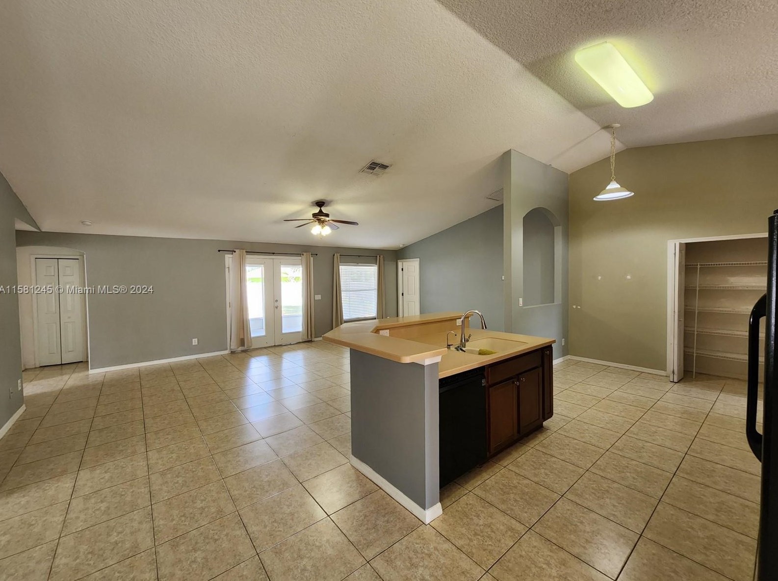 316 Kestor Dr, Fort Pierce, FL 34953-5511
