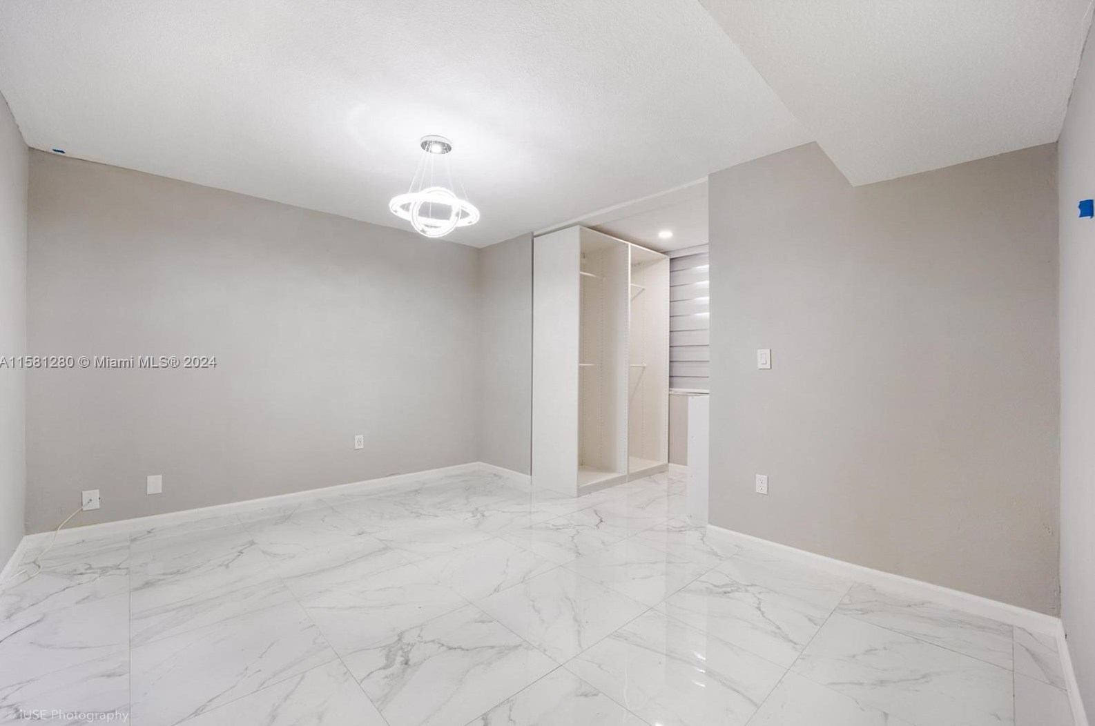10000 Nw 80th Ct #2102, Hialeah, FL 33016