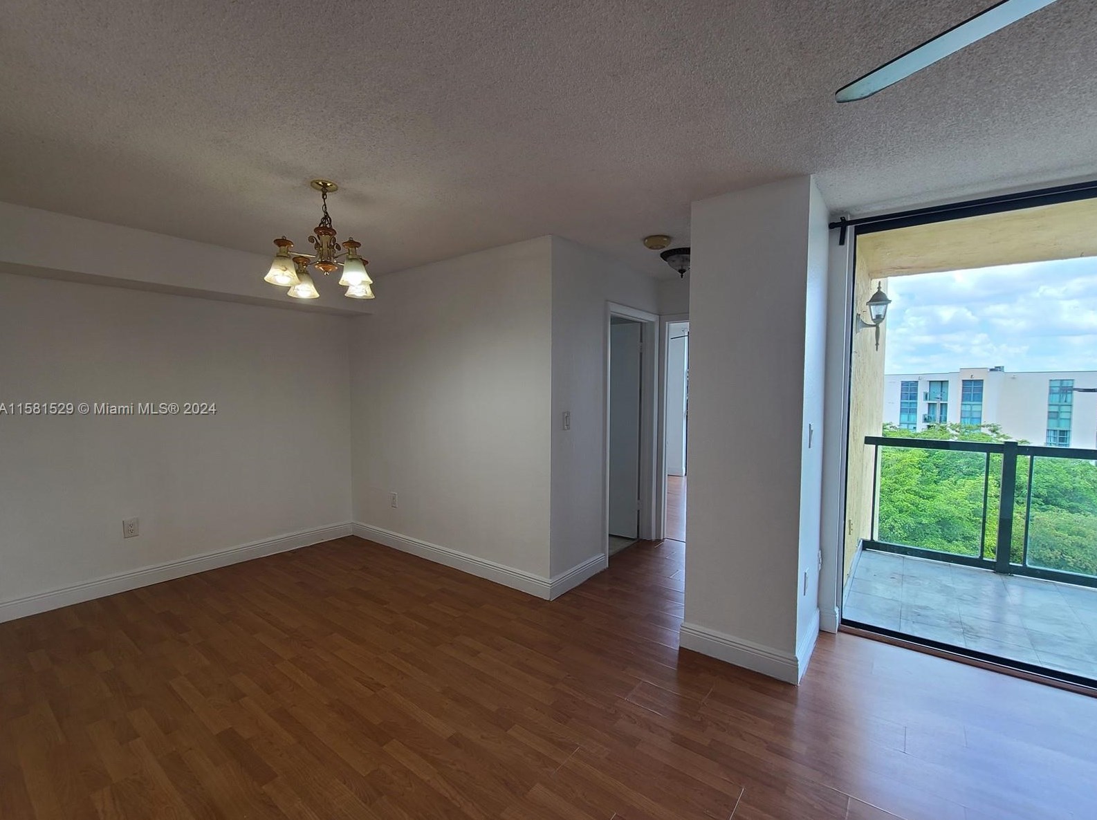 11800 Sw 18th St #512-4, Miami, FL 33175