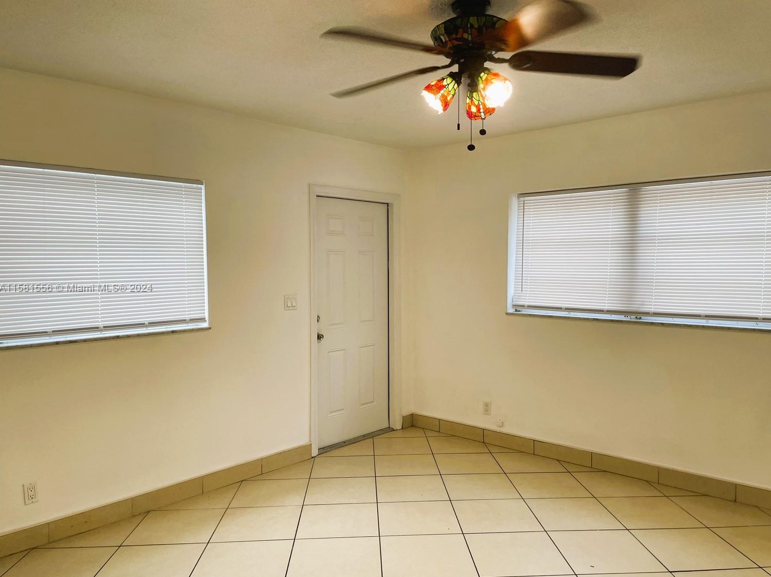 1221 17th Ave, Hollywood FL  33020-3613 exterior