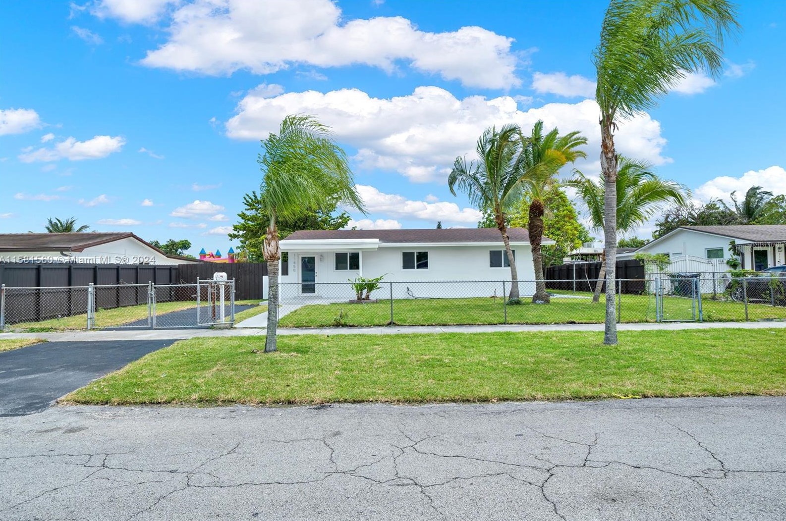 11450 192nd St, Miami, FL 33157-8103
