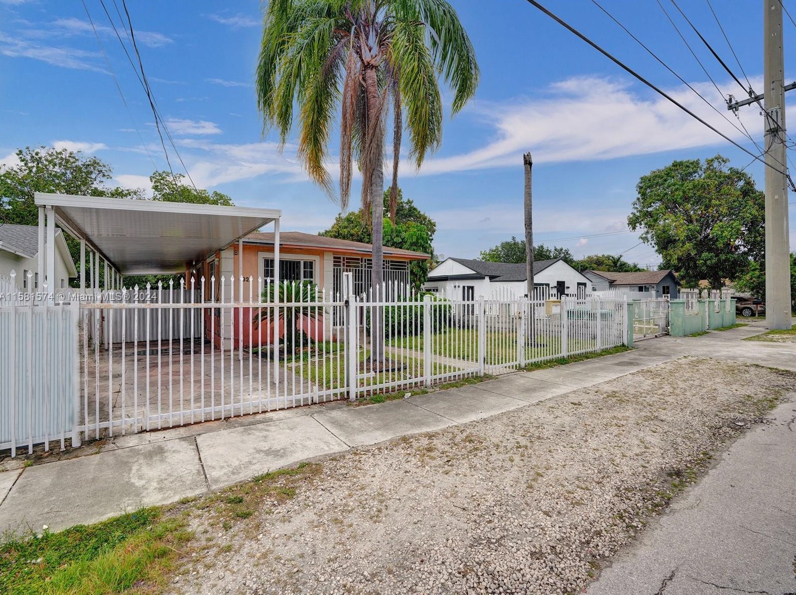 6320 23rd Ave, Miami, FL 33147-7714