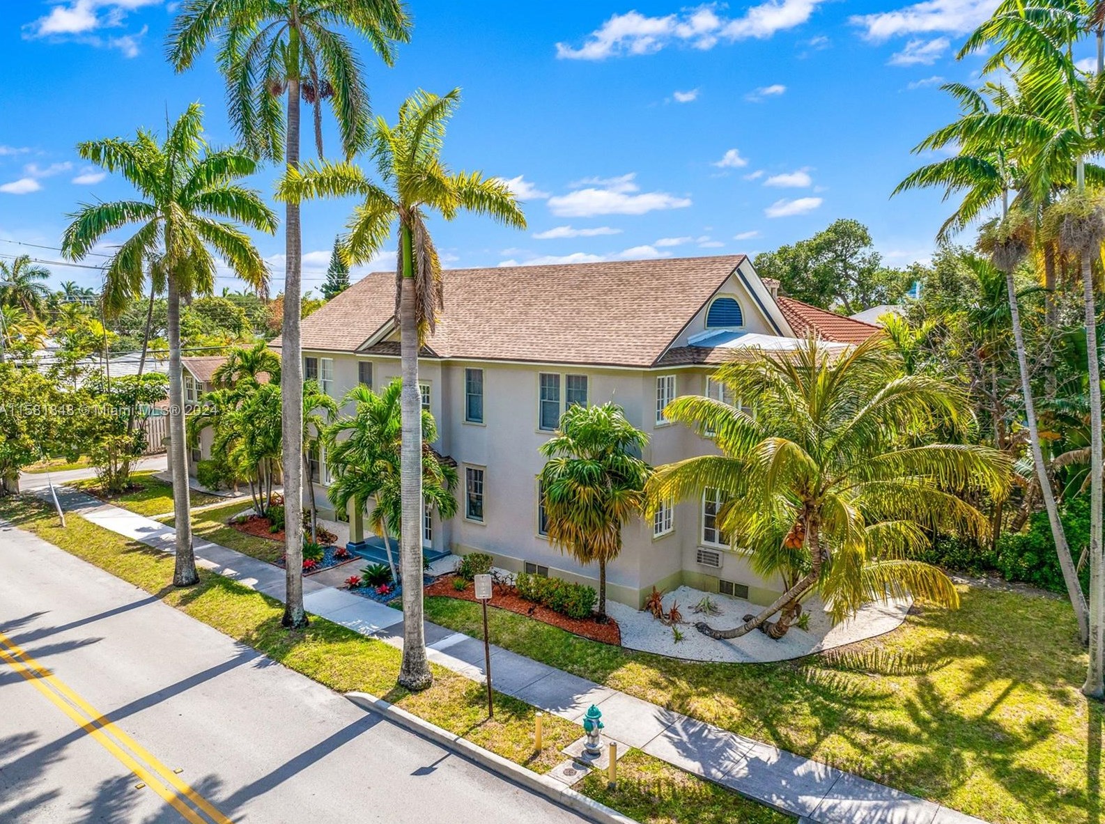 206 15th Ave, Hollywood, FL 33020-5224