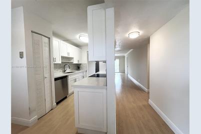 1351 SW 125th Ave #309S - Photo 1
