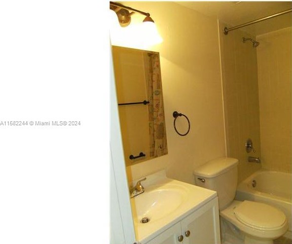 1740 River Dr, Miami FL  exterior