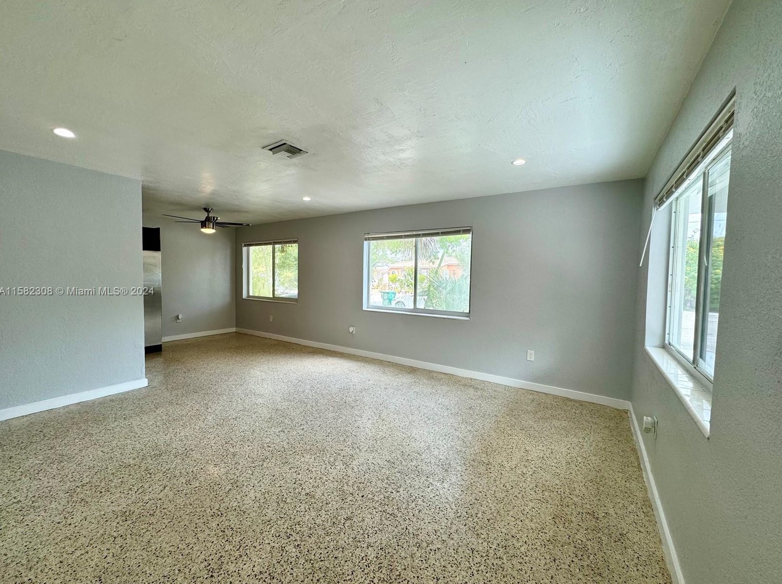 1172 47th Ter, Miami, FL 33127-2222