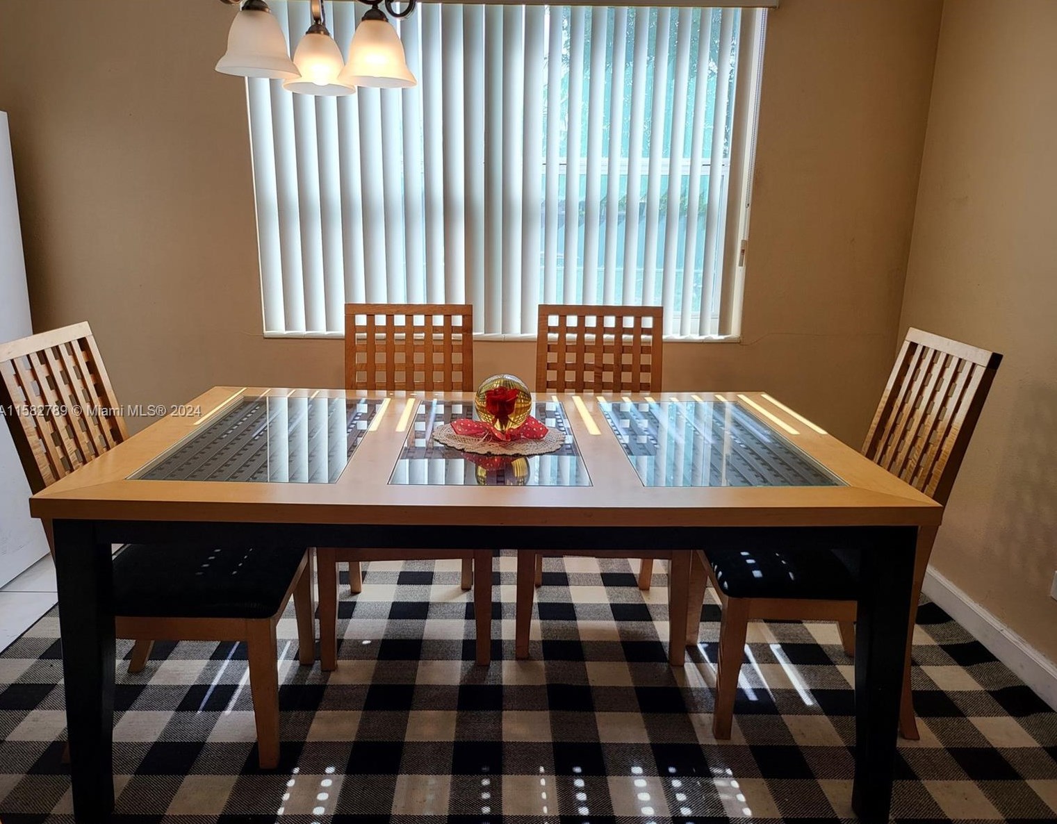 6931 4 St, Hollywood FL 33024-6212 exterior