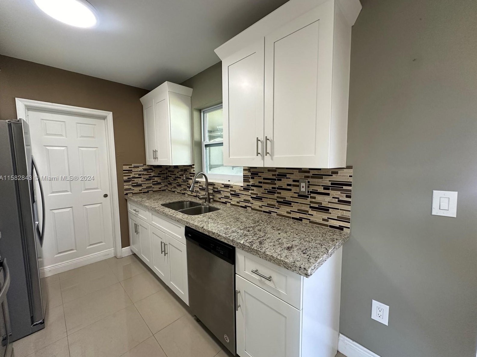 11771 172nd St, Miami, FL 33177-2260