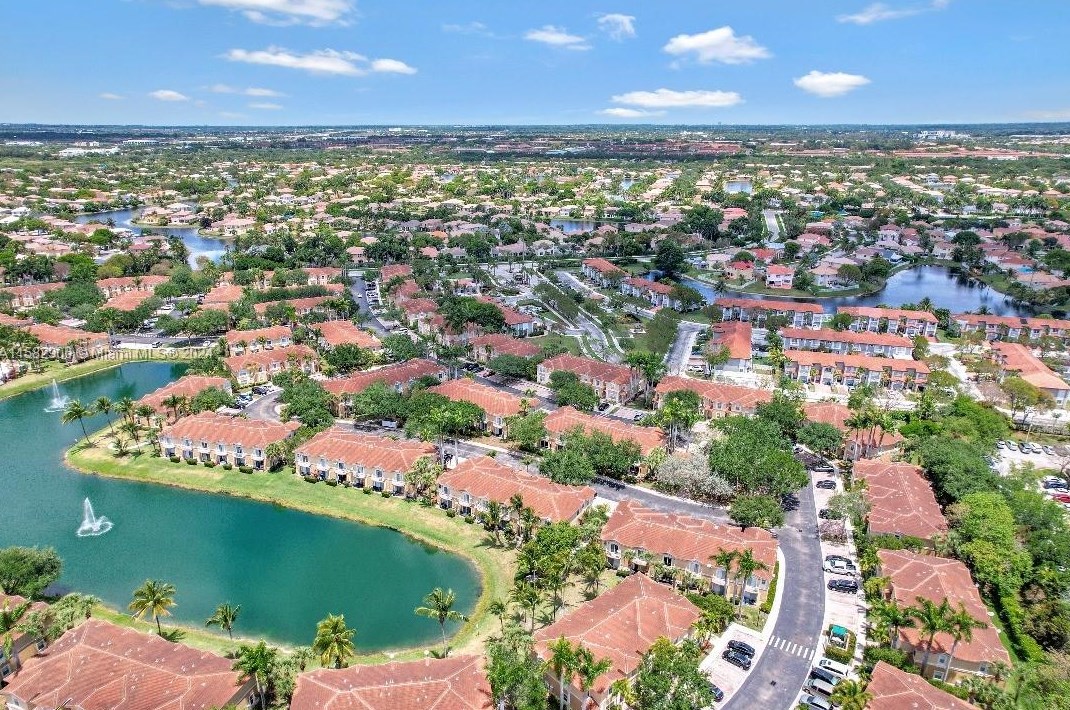 12832 30th St, Hollywood FL  33027-5301 exterior