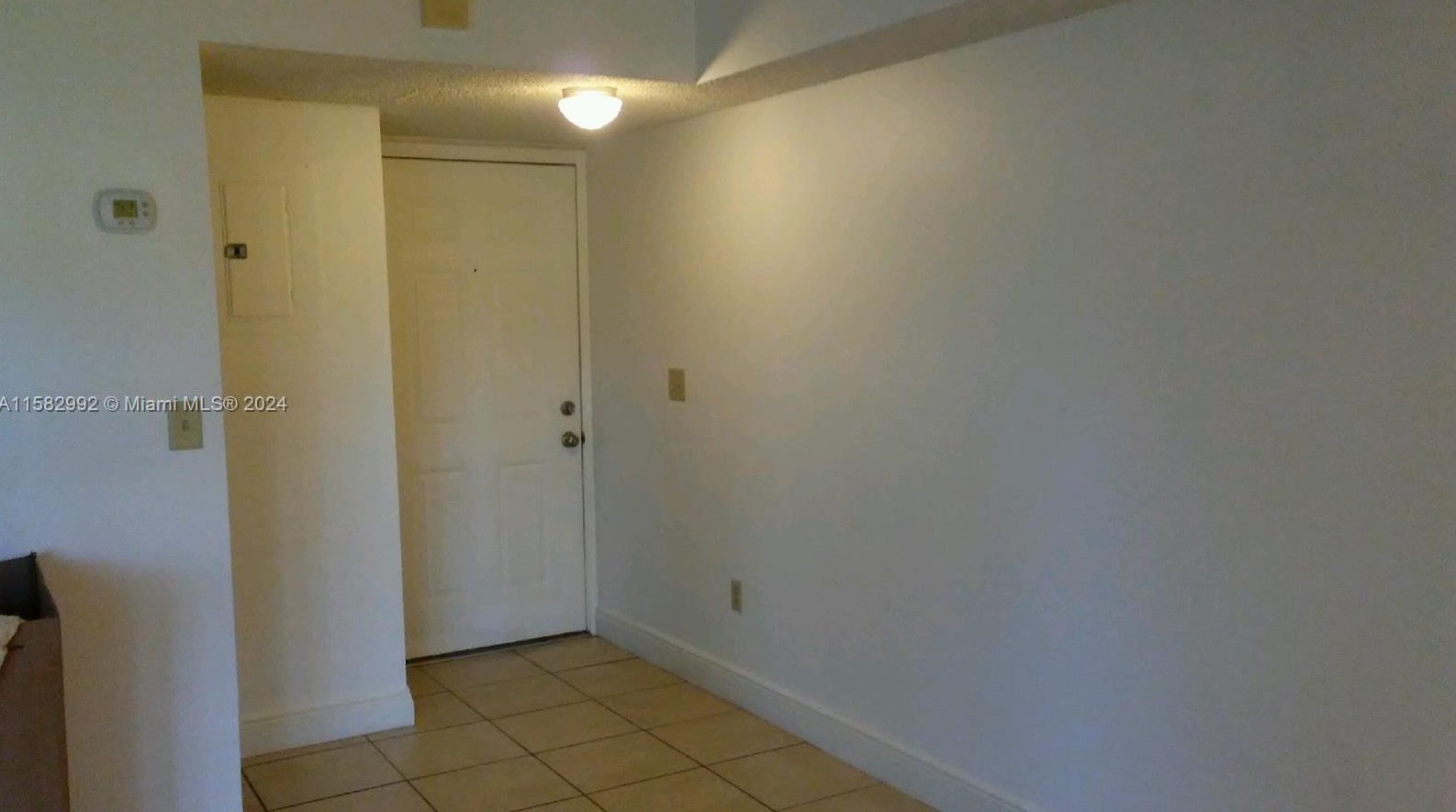 1111 Adams Ave, Homestead, FL 33034-3695