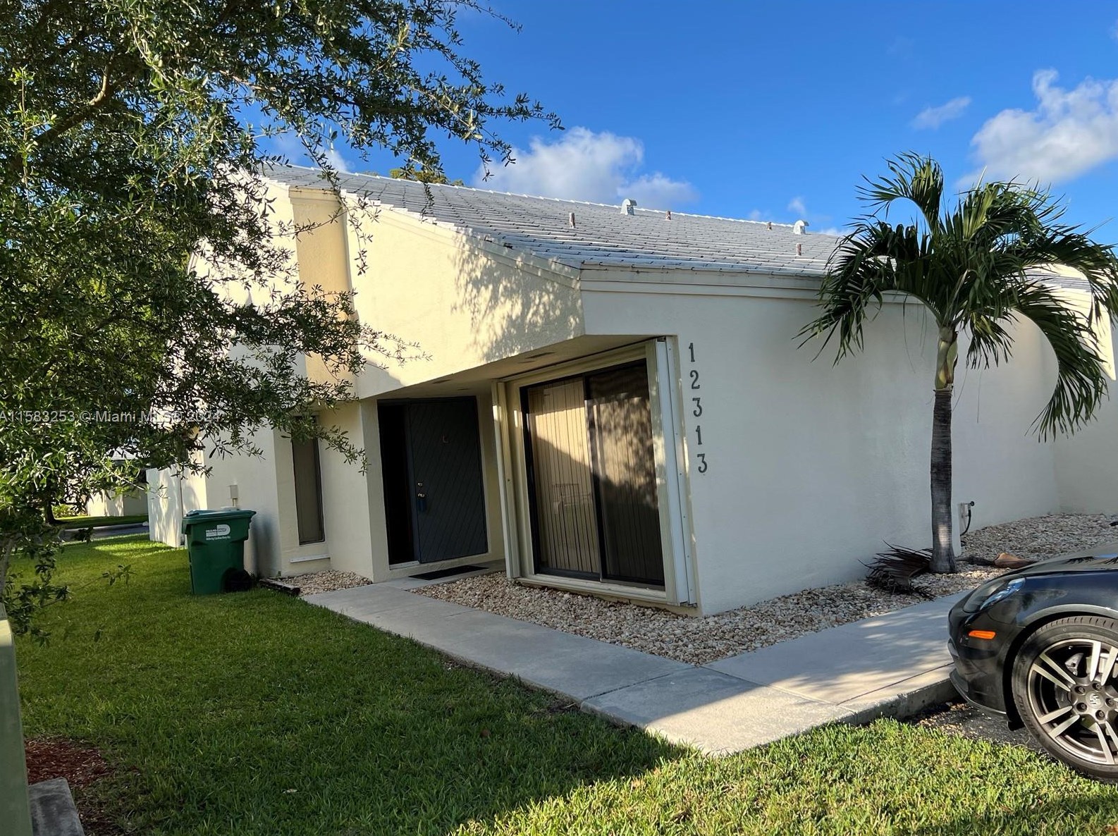 12313 148th Terrace Rd, Miami, FL 33186-6315