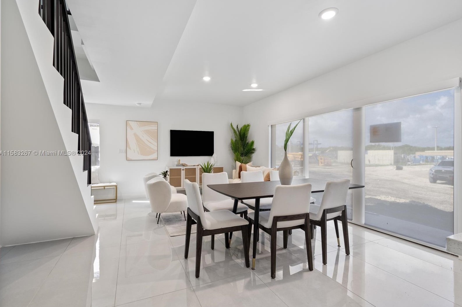 238 13th Ct, Homestead, FL 33034-2114