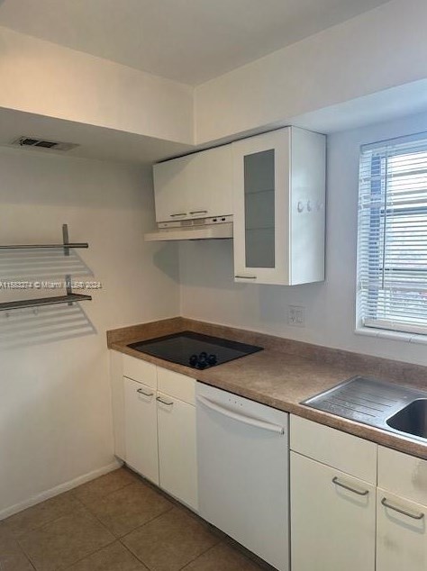 7530 82nd St, Miami, FL 33143-7304