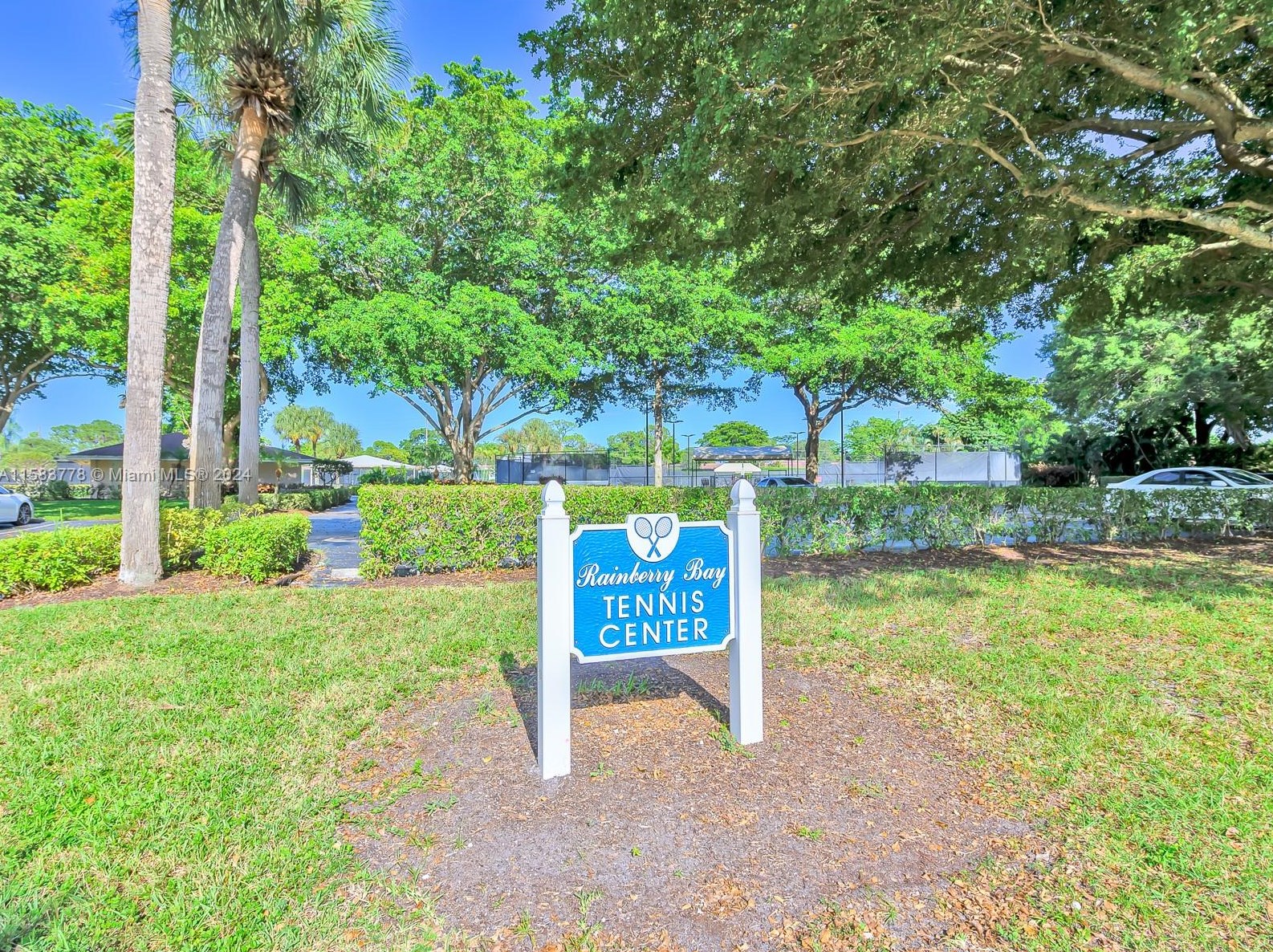 2622 13th St, Delray Beach FL  33445-1327 exterior