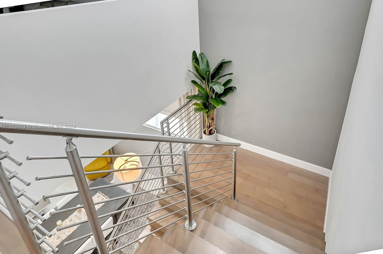 8175 48 Ter, Miami FL 33165-6120 exterior