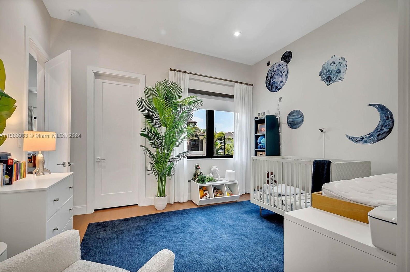 8175 48 Ter, Miami FL 33165-6120 exterior