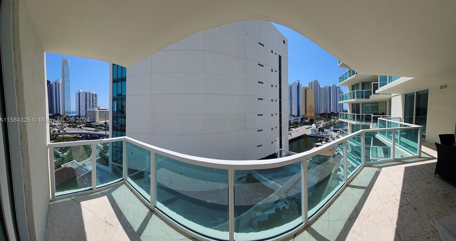 150 Sunny Isles Blvd, Miami FL 33160-4391 exterior