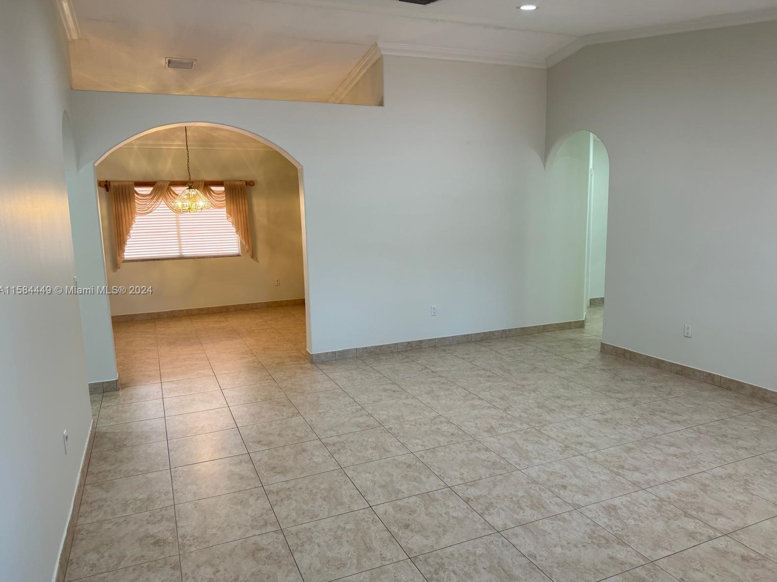 8828 Nw 176th St #8828, Hialeah, FL 33018