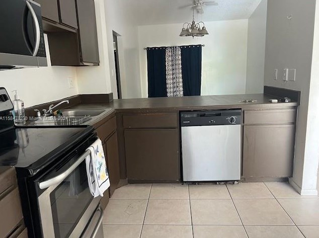 8010 21st Ct, Hollywood, FL 33025-2257