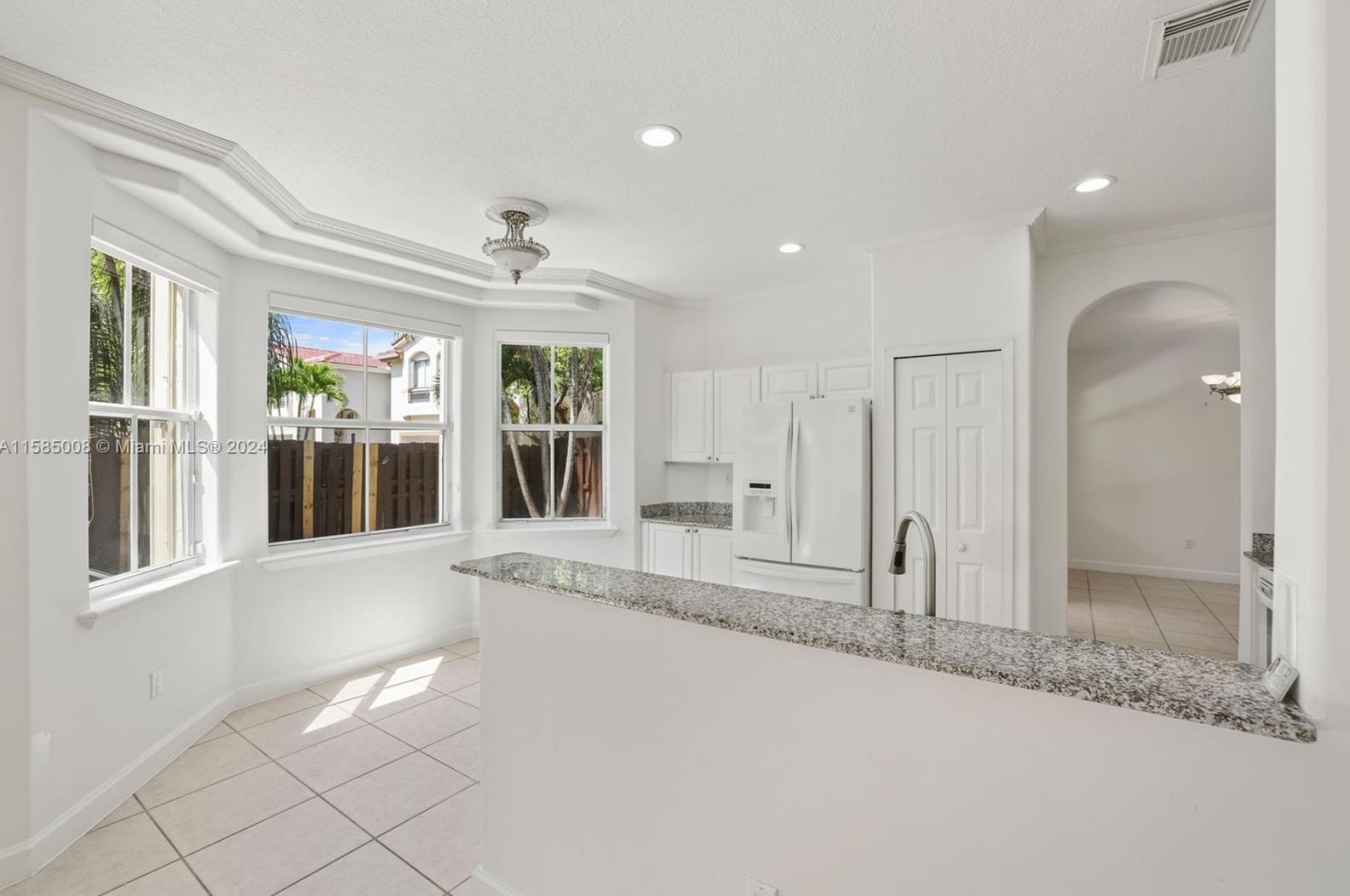 10970 48 Ter, Miami FL 33175-4328 exterior