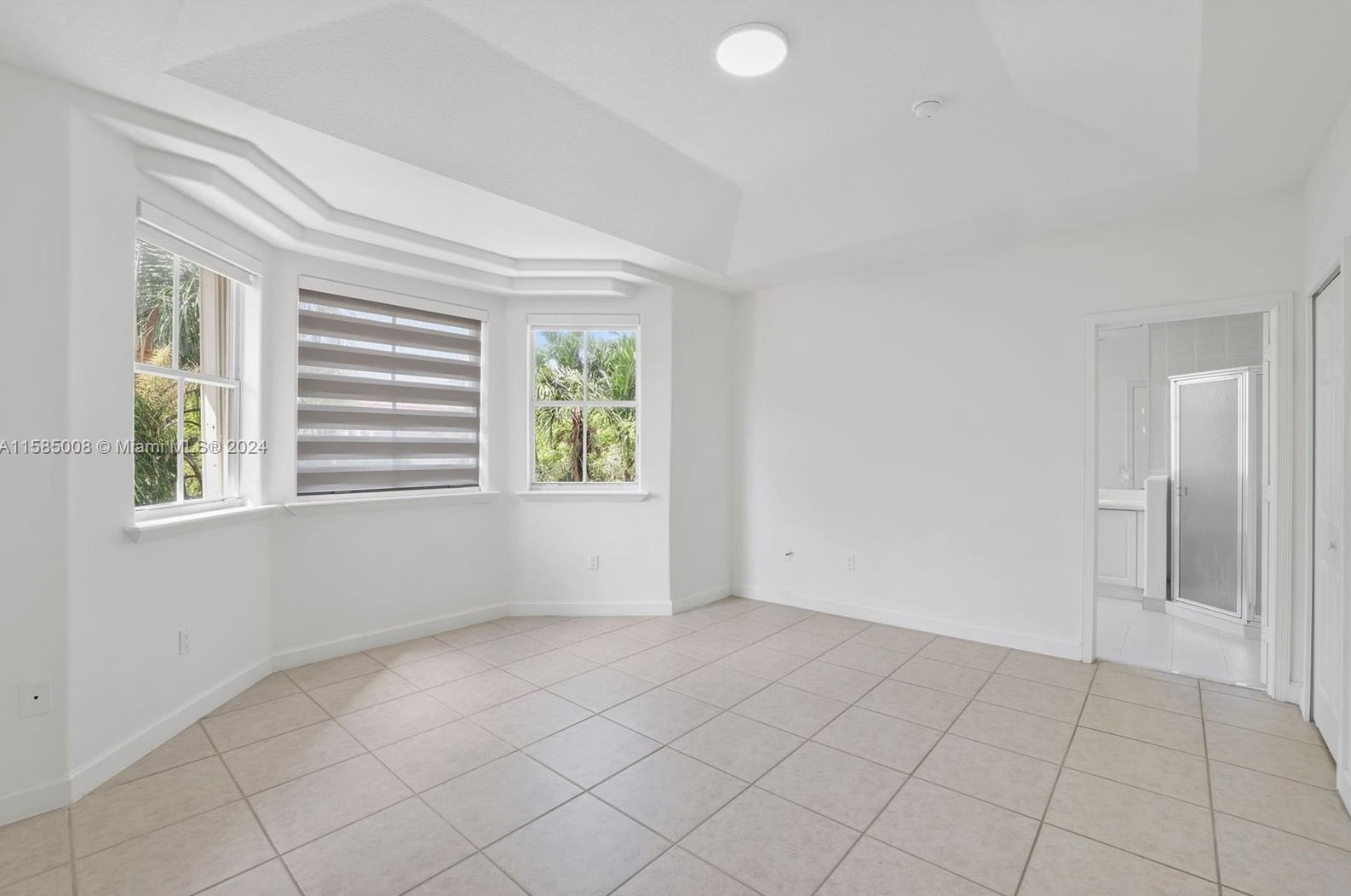 10970 48 Ter, Miami FL 33175-4328 exterior