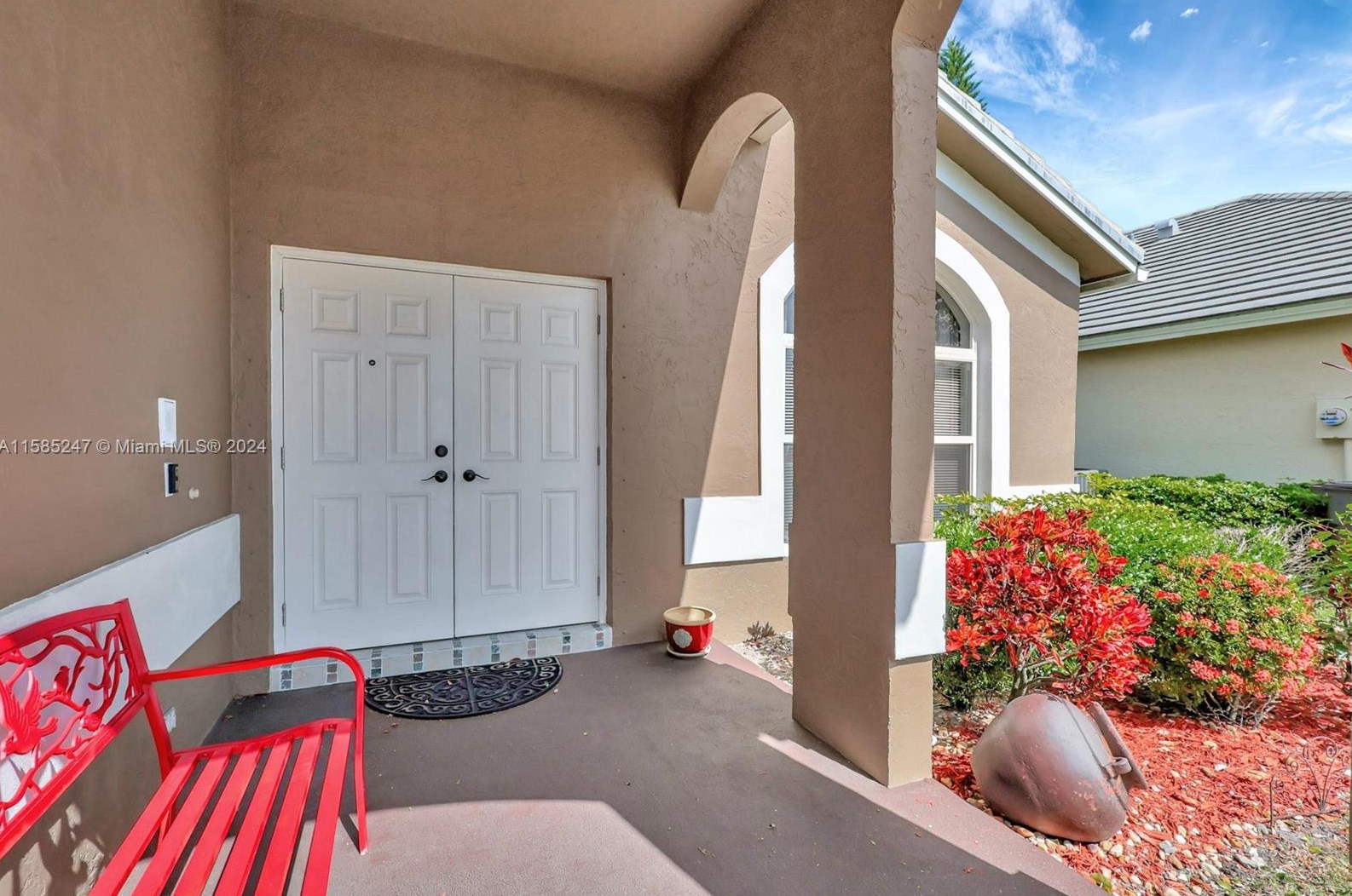 4319 Grosvenor Ct, West Palm Beach, FL 33409