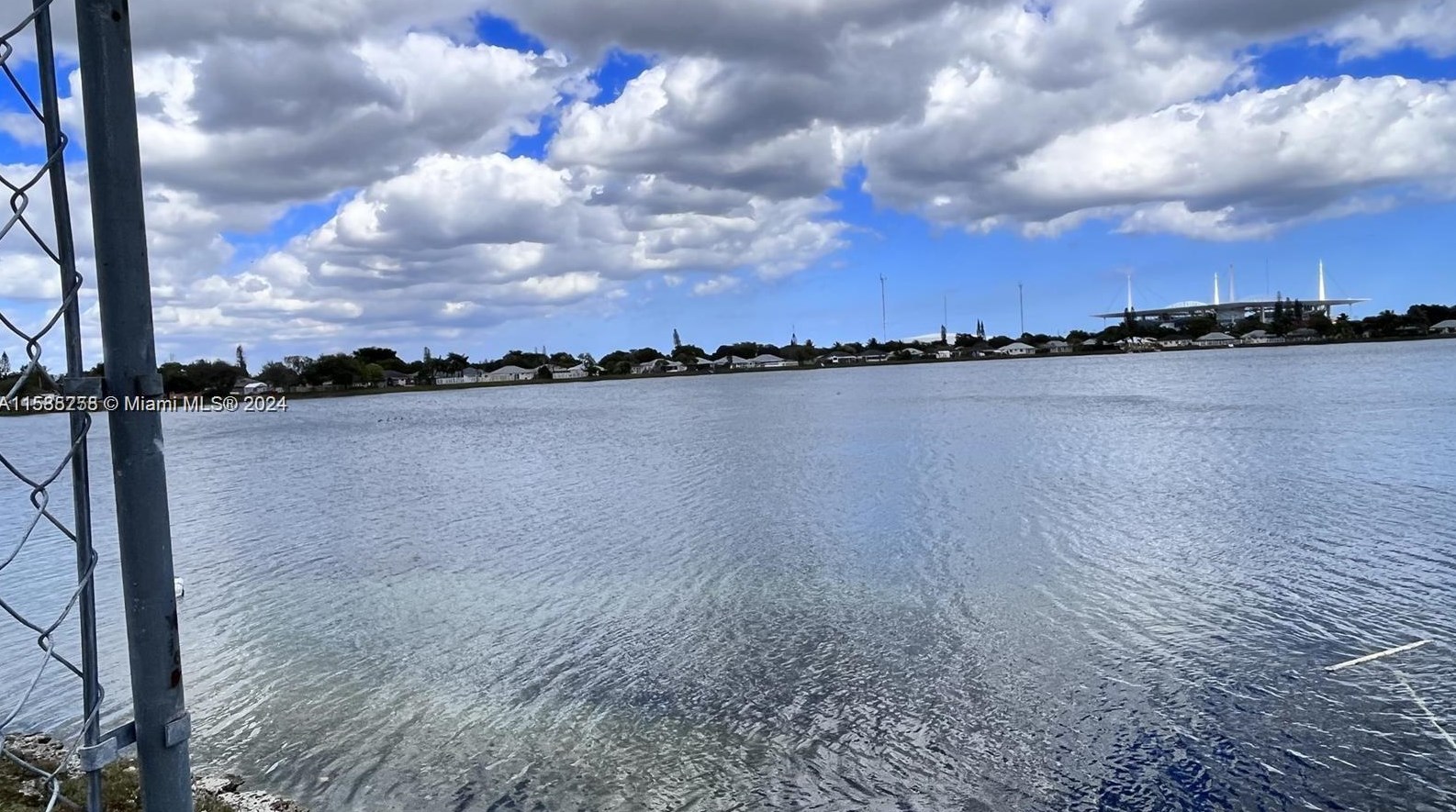 20121 32nd Ave, Miami, FL 33056-1844