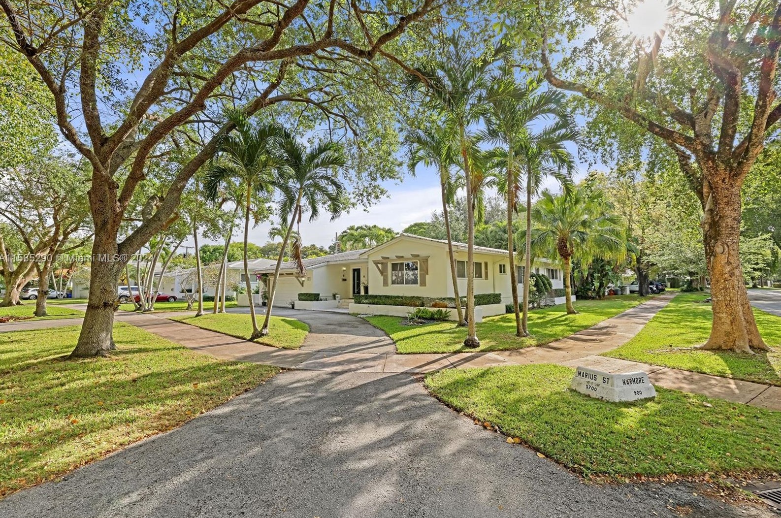 5741 Marius St, Miami, FL 33146-2629