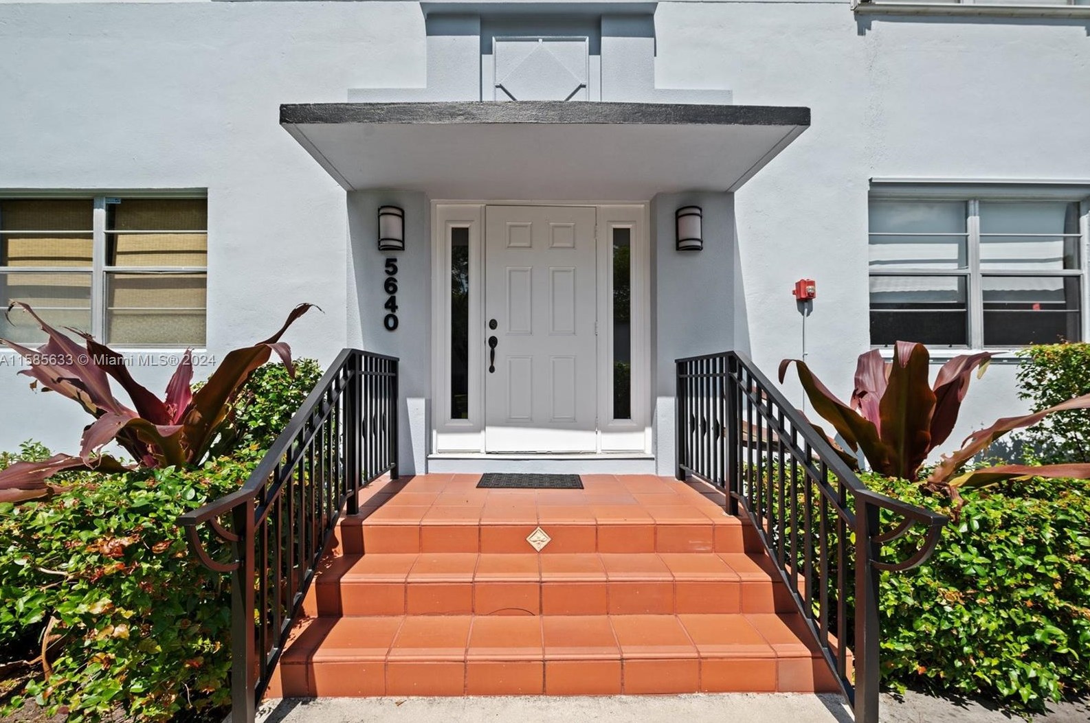 5640 78th St, Miami, FL 33143-5625