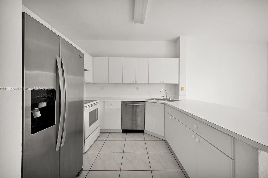 6940 Nw 179th St #402-7, Hialeah, FL 33015