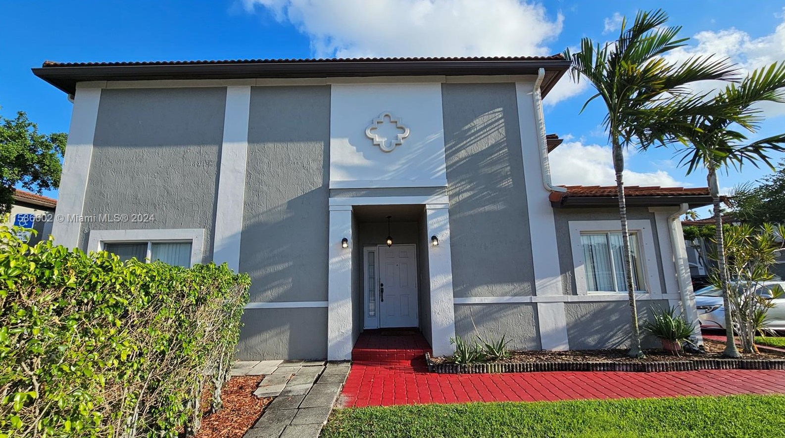 2853 128th Way, Hollywood, FL 33027-4124