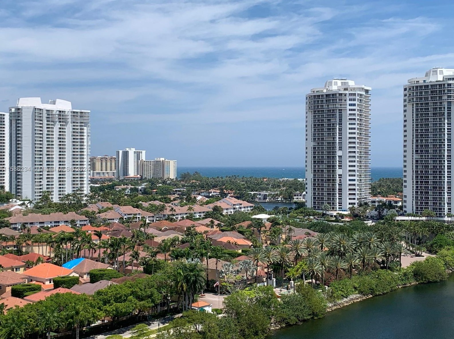 3675 Country Club Dr, Miami FL 33180-1731 exterior