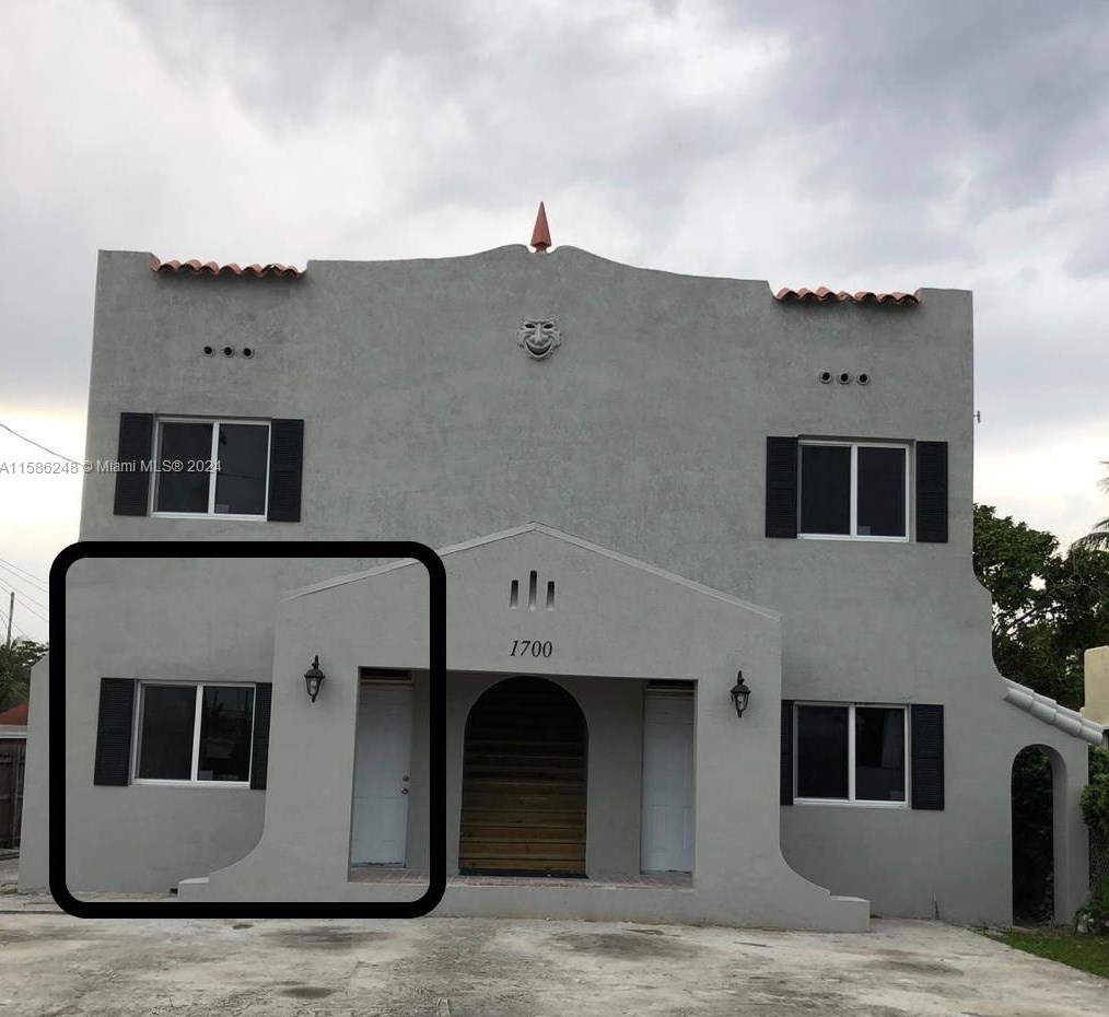 1700 Nw 22nd Ct #1, Miami, FL 33125