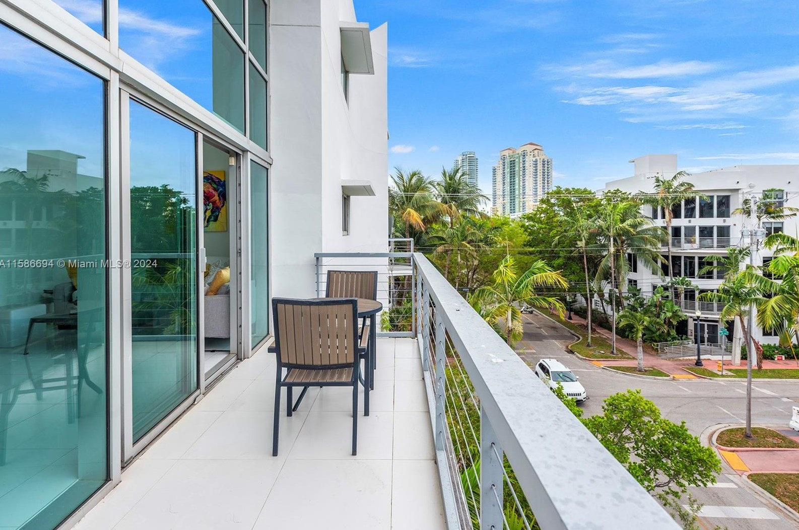 401 Jefferson Ave, Miami Beach FL  33139-6502 exterior