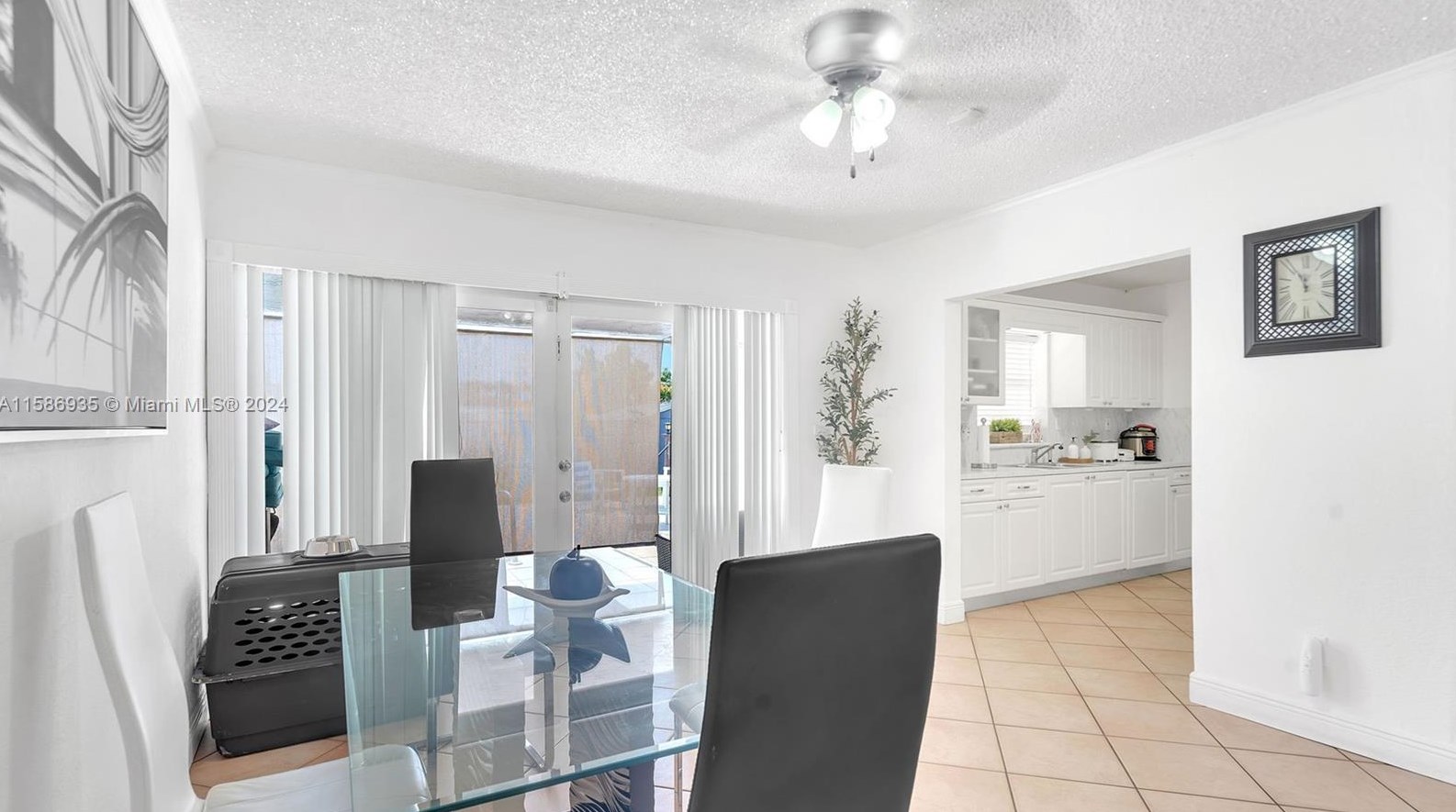 1830 92 Ct, Miami FL 33189-2464 exterior